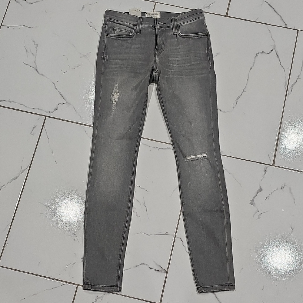 NWT Current/Elliott Women's Gray Fade Destroy Jeans